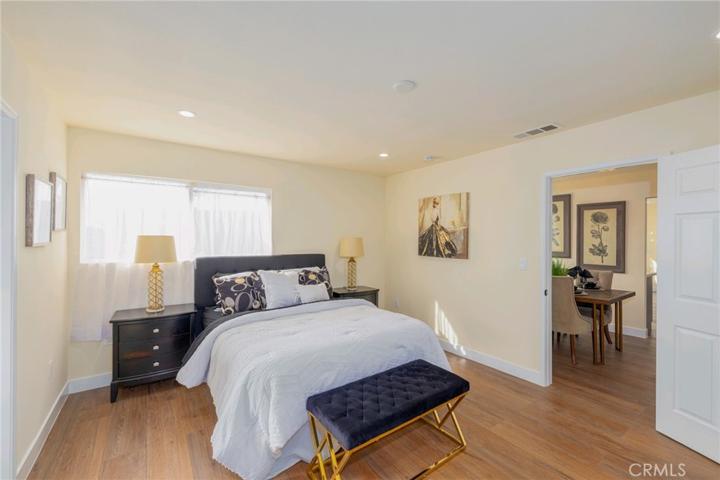 910 E Meadbrook Street, Carson, California 90746