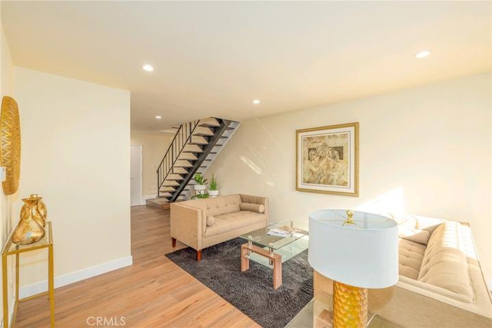 910 E Meadbrook Street, Carson, California 90746