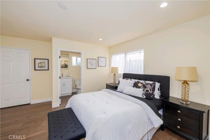 910 E Meadbrook Street, Carson, California 90746
