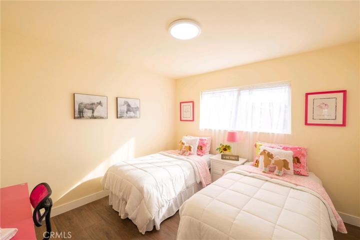 910 E Meadbrook Street, Carson, California 90746