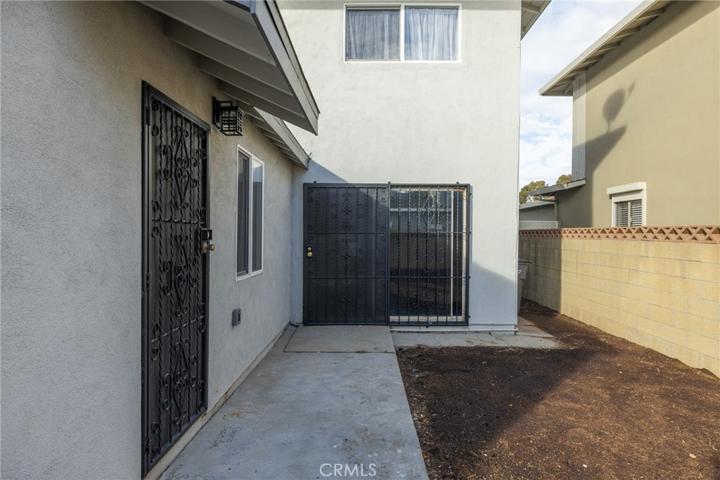 910 E Meadbrook Street, Carson, California 90746