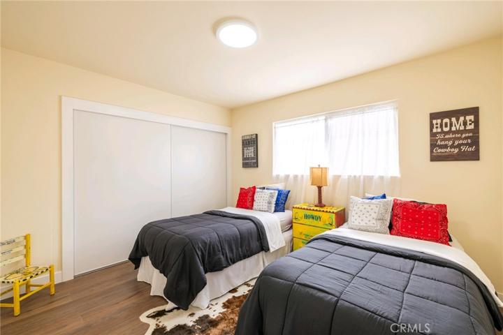 910 E Meadbrook Street, Carson, California 90746
