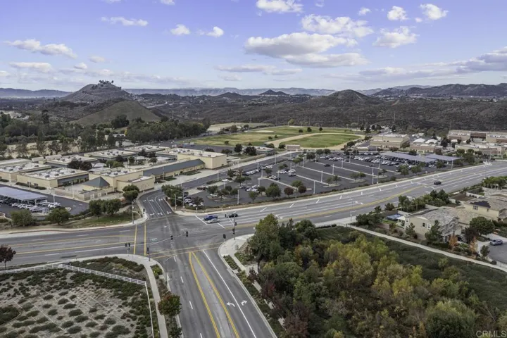 34875 Thorne Court, Murrieta, California 92563