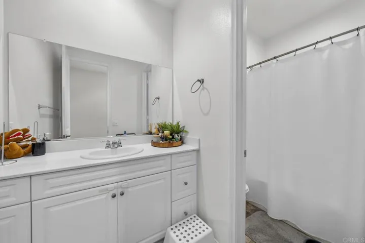 34875 Thorne Court, Murrieta, California 92563
