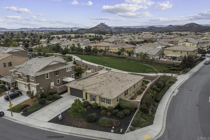 34875 Thorne Court, Murrieta, California 92563