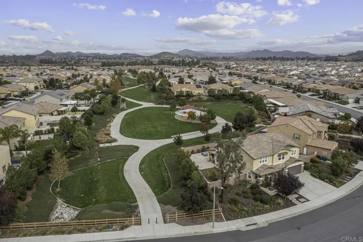 34875 Thorne Court, Murrieta, California 92563