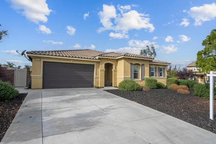 34875 Thorne Court, Murrieta, California 92563