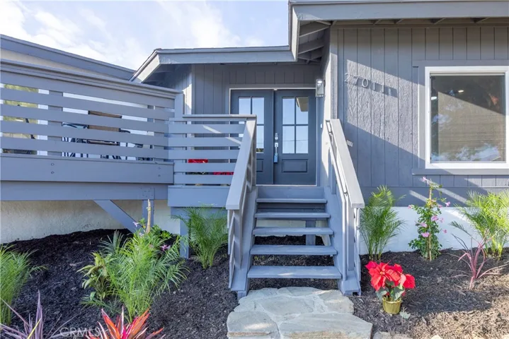27011 Calle Real, Dana Point, California 92624