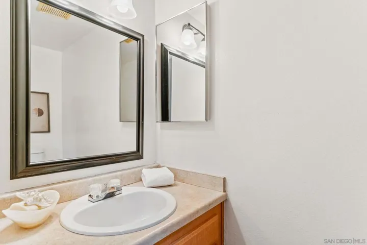 807 S Mollison 11, El Cajon, California 92020