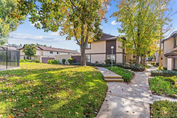 807 S Mollison 11, El Cajon, California 92020