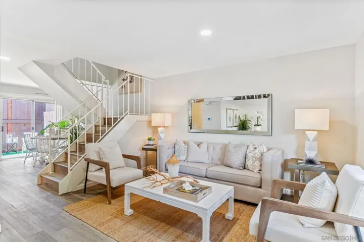 807 S Mollison 11, El Cajon, California 92020