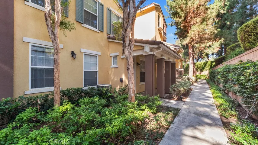 1208 Timberwood, Irvine, California 92620