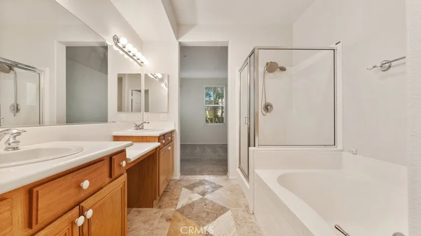 1208 Timberwood, Irvine, California 92620