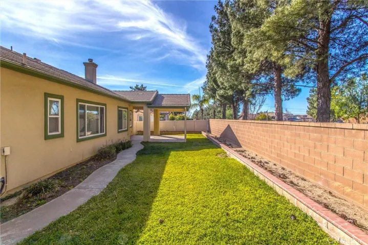 1665 Rose Avenue, Beaumont, California 92223
