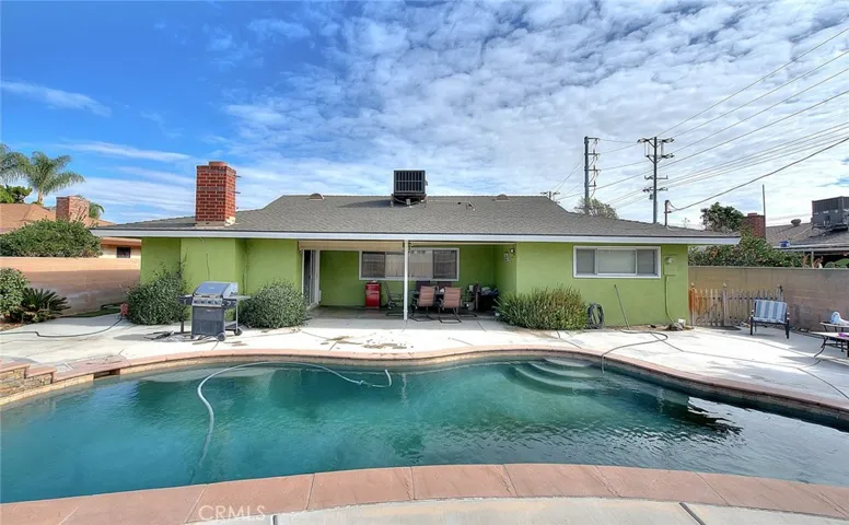 9676 Kempster Avenue, Fontana, California 92335