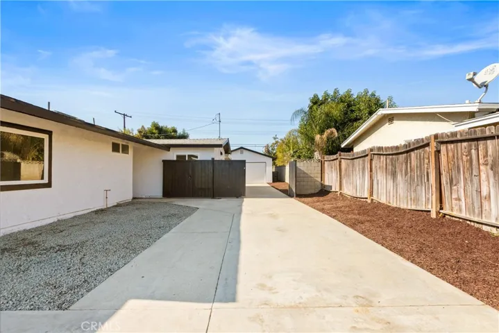 10216 Ramona Ave, Montclair, California 91763