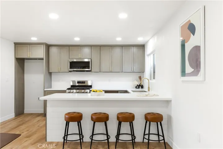 10216 Ramona Ave, Montclair, California 91763