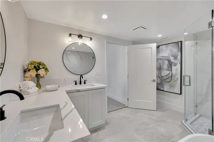5892 Bellfield Lane, Huntington Beach, California 92648