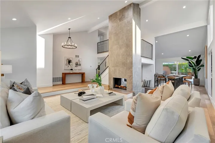 5892 Bellfield Lane, Huntington Beach, California 92648