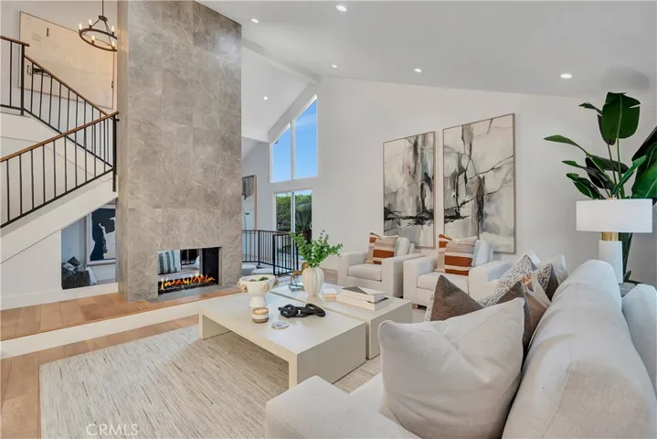 5892 Bellfield Lane, Huntington Beach, California 92648