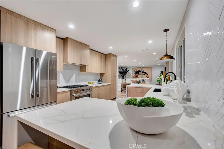 5892 Bellfield Lane, Huntington Beach, California 92648
