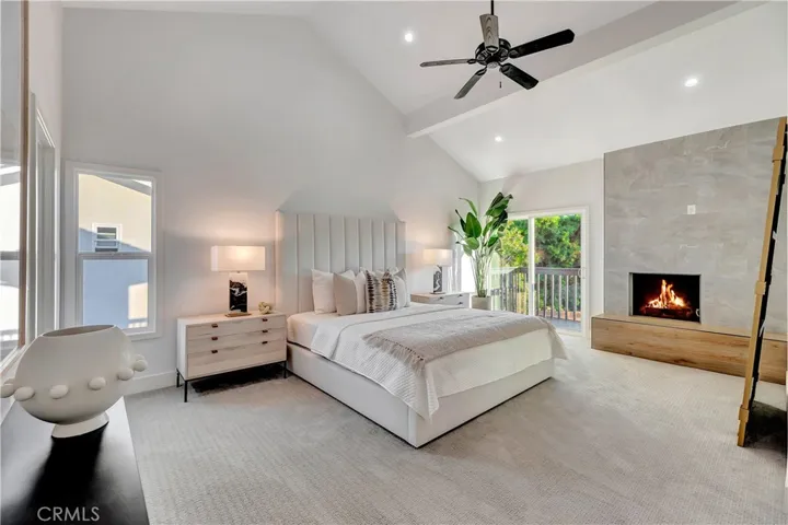 5892 Bellfield Lane, Huntington Beach, California 92648