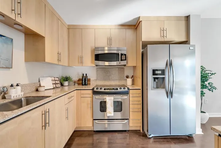 38 N Almaden Boulevard 601, San Jose, California 95110