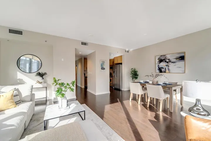 38 N Almaden Boulevard 601, San Jose, California 95110