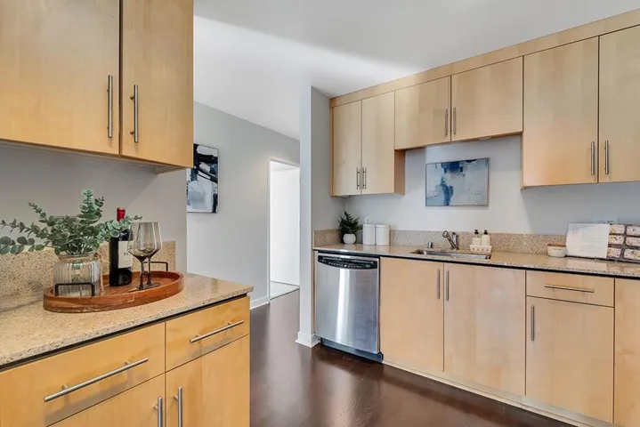 38 N Almaden Boulevard 601, San Jose, California 95110