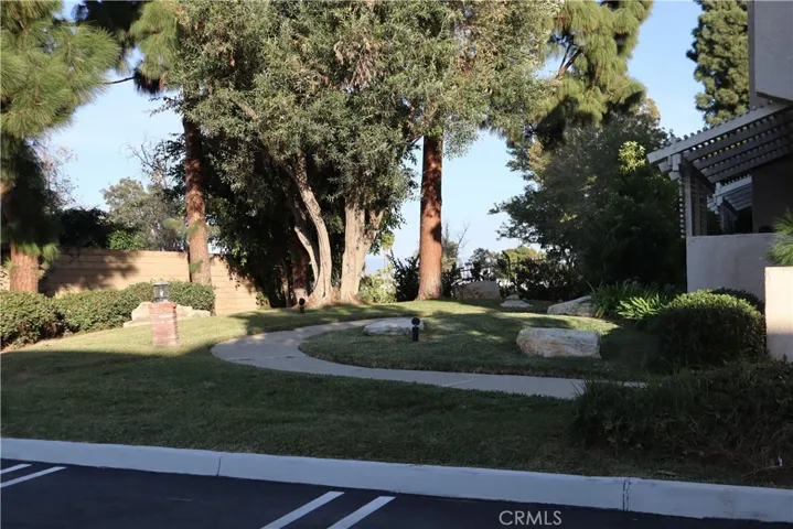 160 Fairhaven Lane, Costa Mesa, California 92626