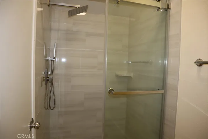 160 Fairhaven Lane, Costa Mesa, California 92626