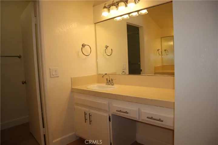 160 Fairhaven Lane, Costa Mesa, California 92626