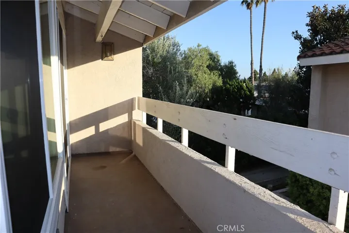 160 Fairhaven Lane, Costa Mesa, California 92626
