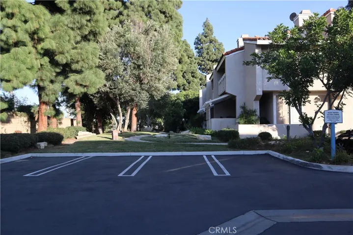 160 Fairhaven Lane, Costa Mesa, California 92626