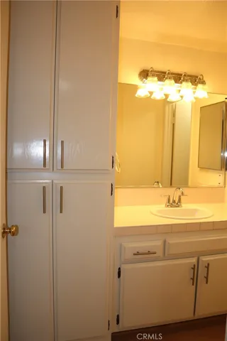 160 Fairhaven Lane, Costa Mesa, California 92626