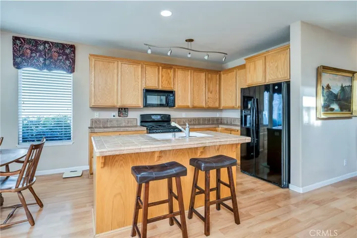 1221 Sparrow Creek Street, Santa Rosa, California 95401