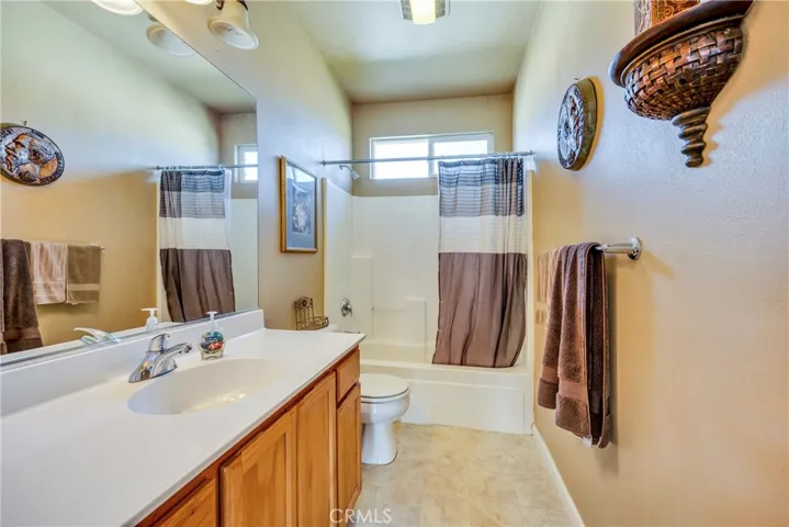1221 Sparrow Creek Street, Santa Rosa, California 95401