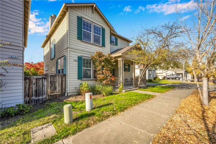 1221 Sparrow Creek Street, Santa Rosa, California 95401