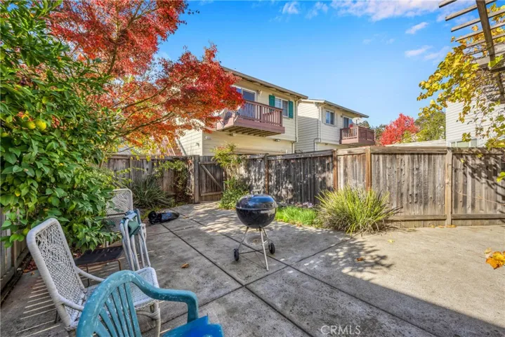 1221 Sparrow Creek Street, Santa Rosa, California 95401