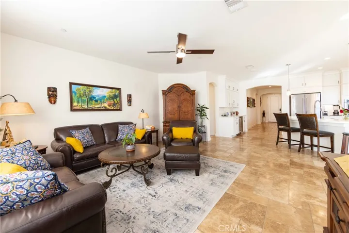 16083 Muirfield Lane, Fontana, California 92336