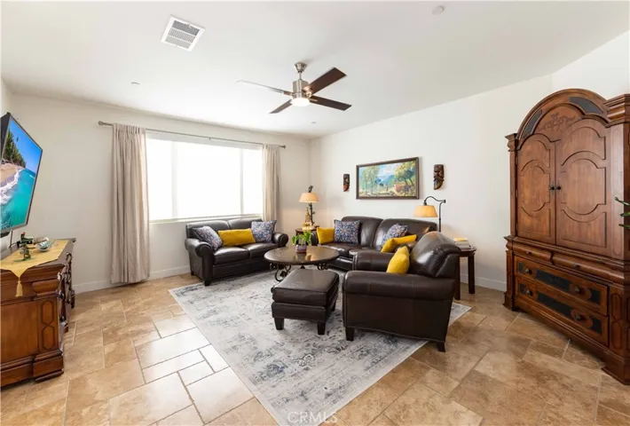 16083 Muirfield Lane, Fontana, California 92336