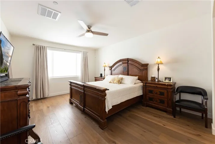 16083 Muirfield Lane, Fontana, California 92336