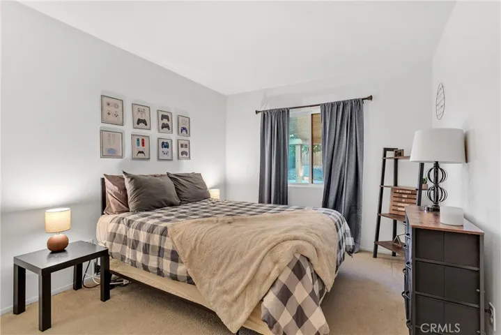 14385 Via Puente, Victorville, California 92392