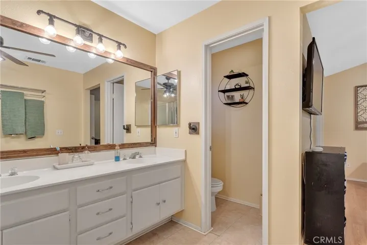 14385 Via Puente, Victorville, California 92392