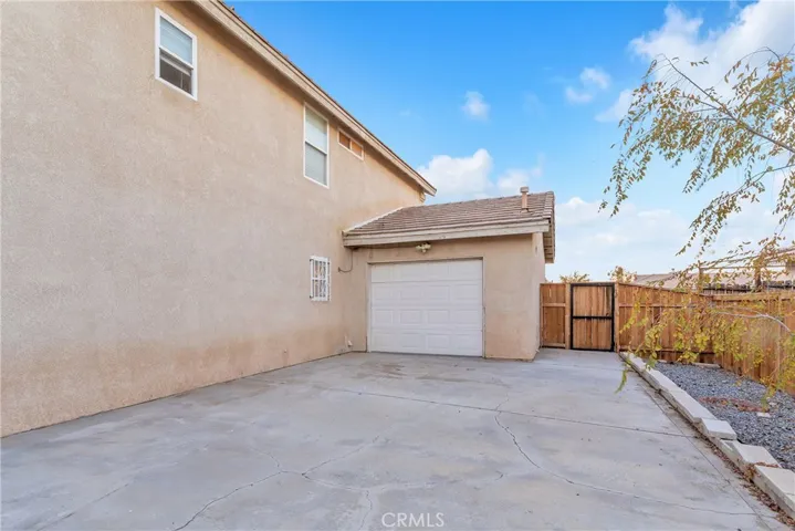 14385 Via Puente, Victorville, California 92392