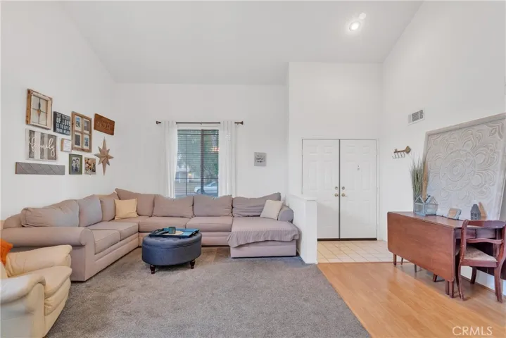 14385 Via Puente, Victorville, California 92392