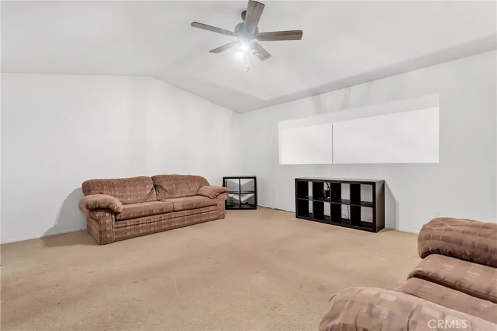 14385 Via Puente, Victorville, California 92392