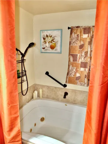 Bathroom with Jet Tub
