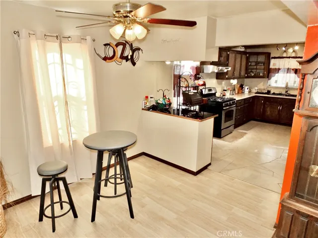 13423 Mettler Avenue, Los Angeles, California 90061