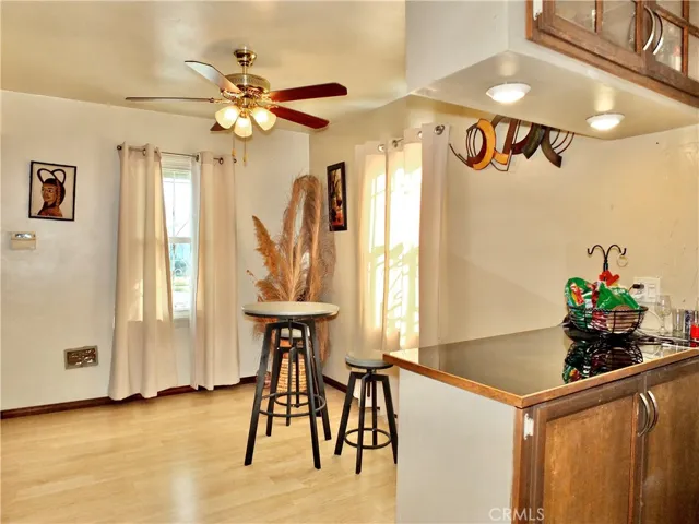 13423 Mettler Avenue, Los Angeles, California 90061